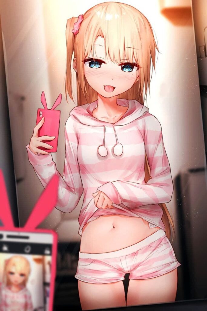 自撮りする女の子の二次画像【微エロ】