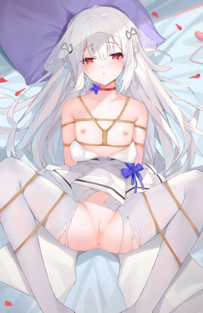 拘束されている女の子の二次エロ画像　その2